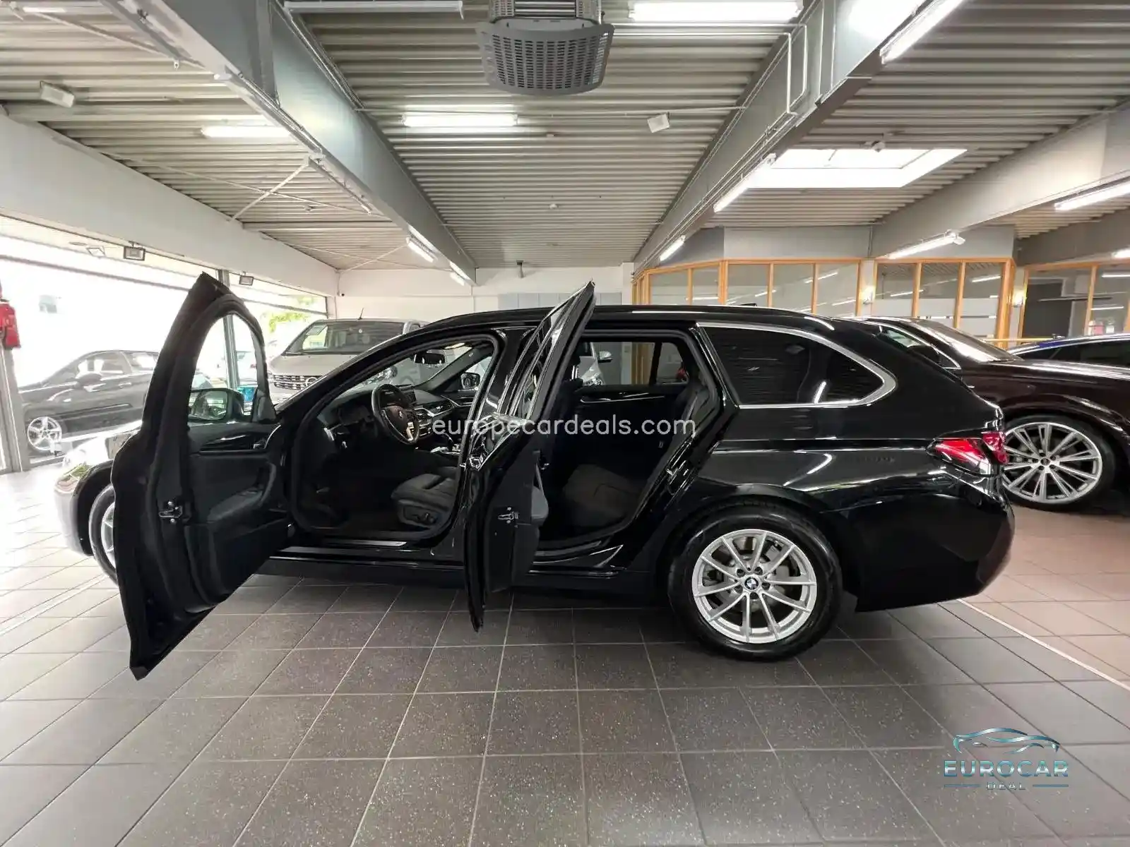 BMW 520