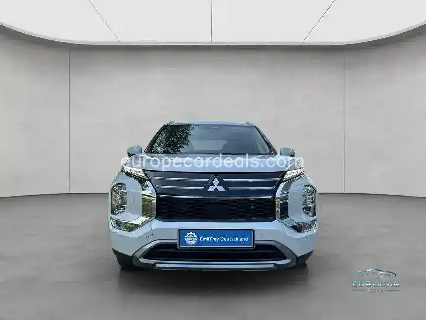 Mitsubishi Plug-in Hybrid Outlander