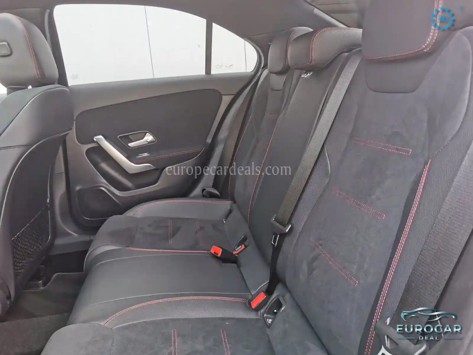 Mercedes-Benz A 220