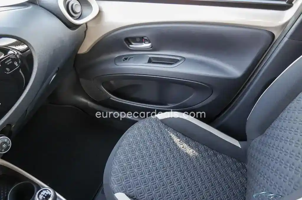 Toyota Aygo (X)