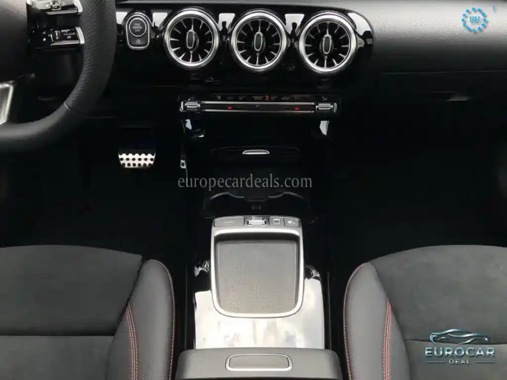 Mercedes-Benz CLA 180 Shooting Brake