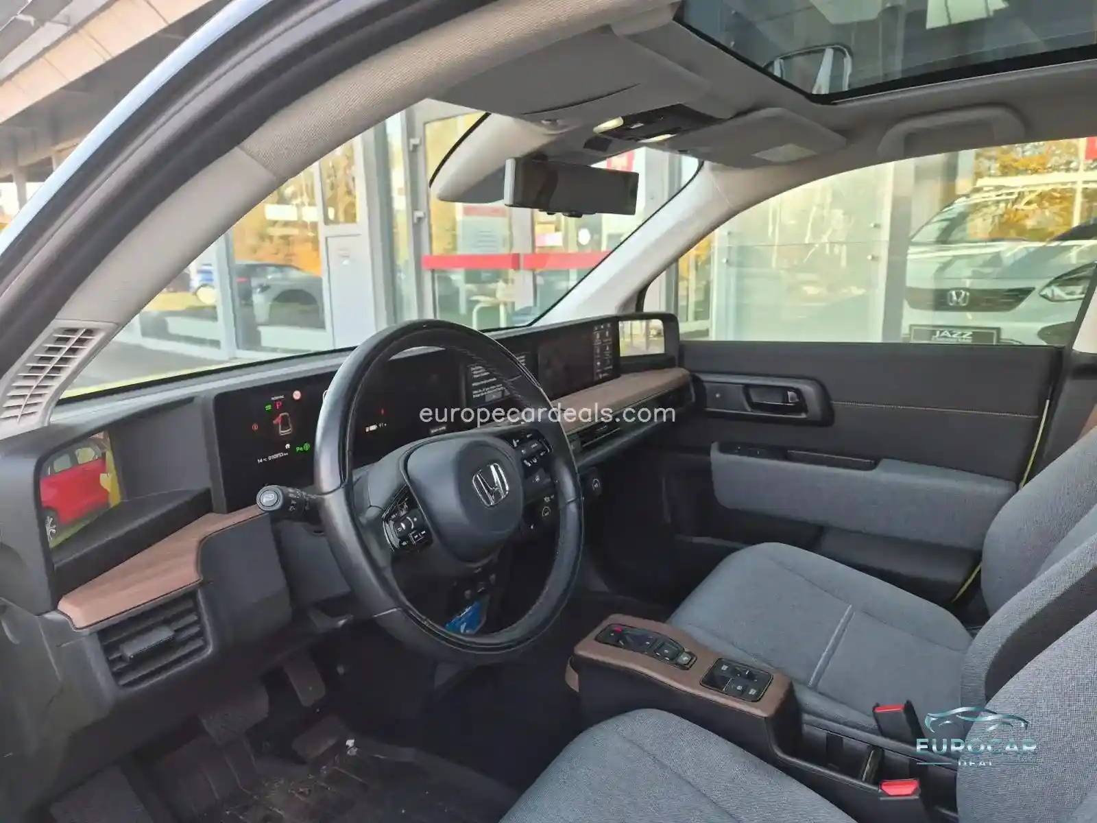 Honda e