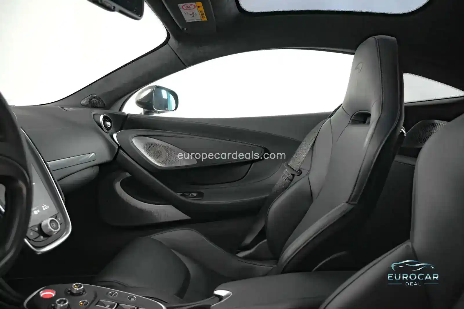 McLaren GT
