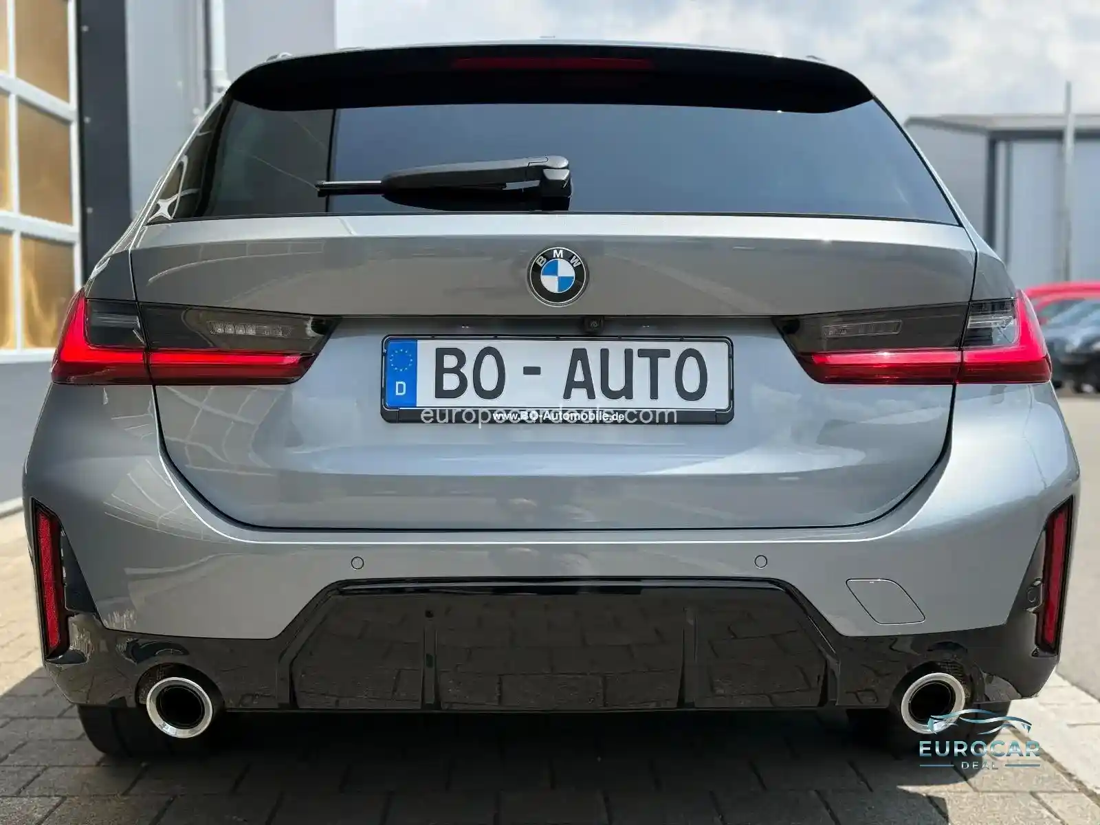 BMW 320