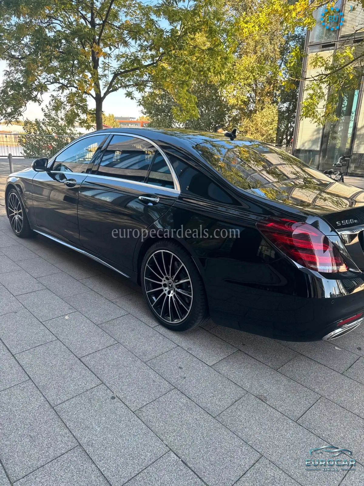 Mercedes-Benz S 560