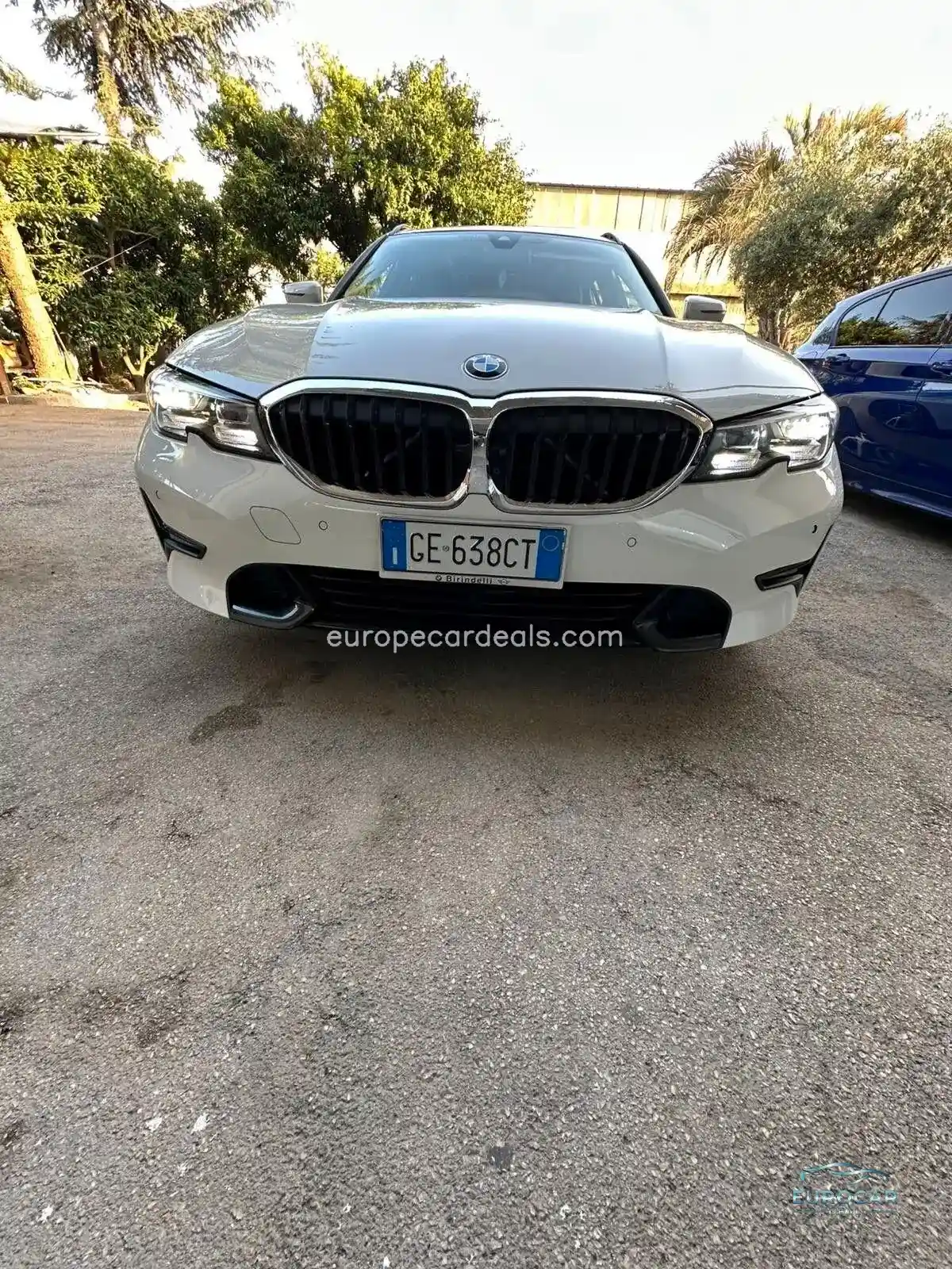 BMW 320