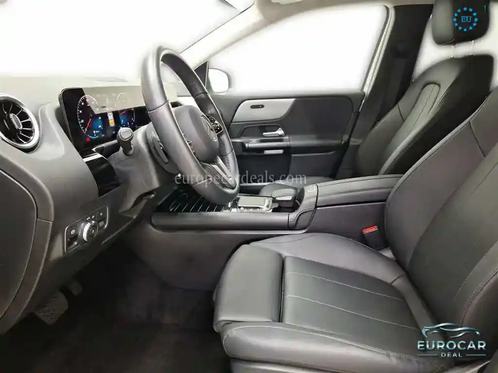 Mercedes-Benz B 220