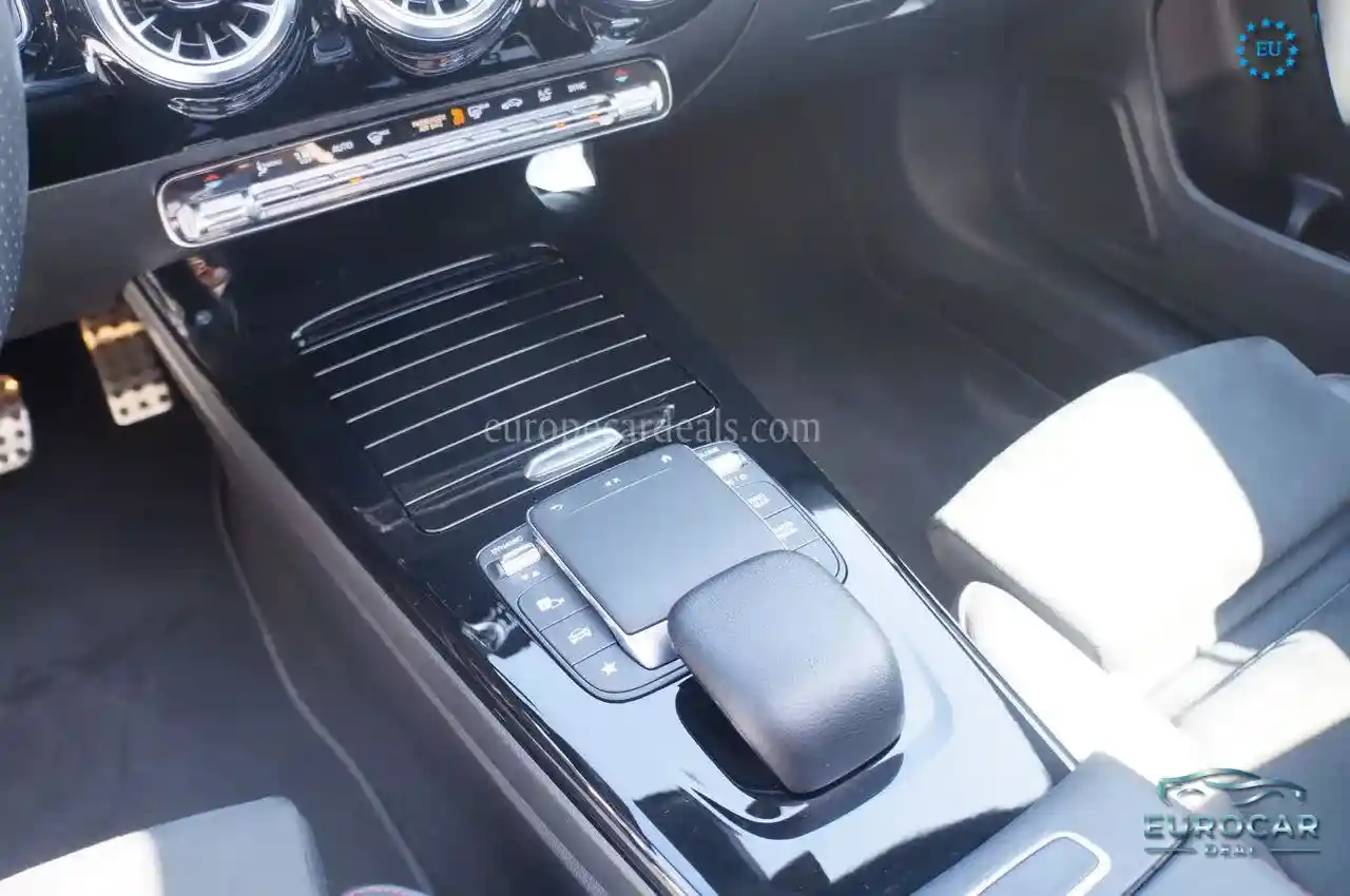 Mercedes-Benz CLA 220 Shooting Brake