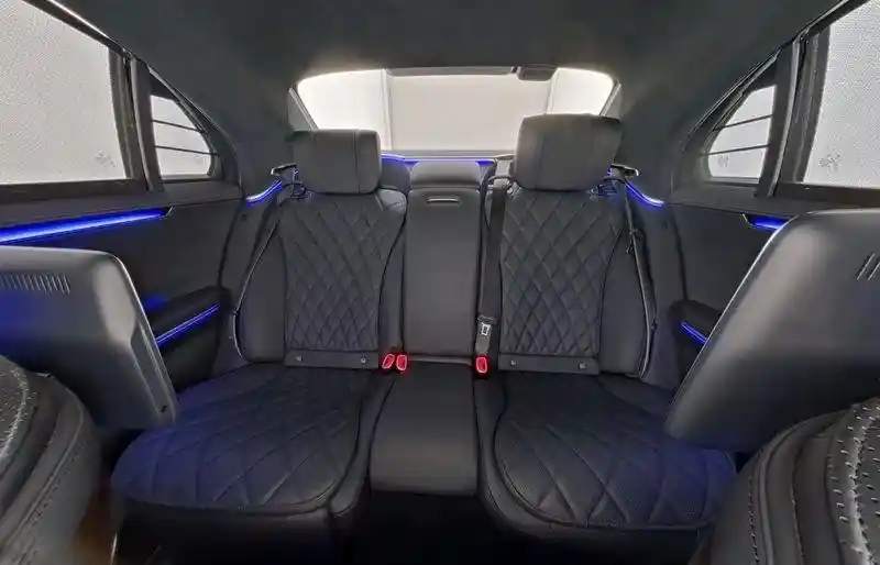 Mercedes-Benz S 500