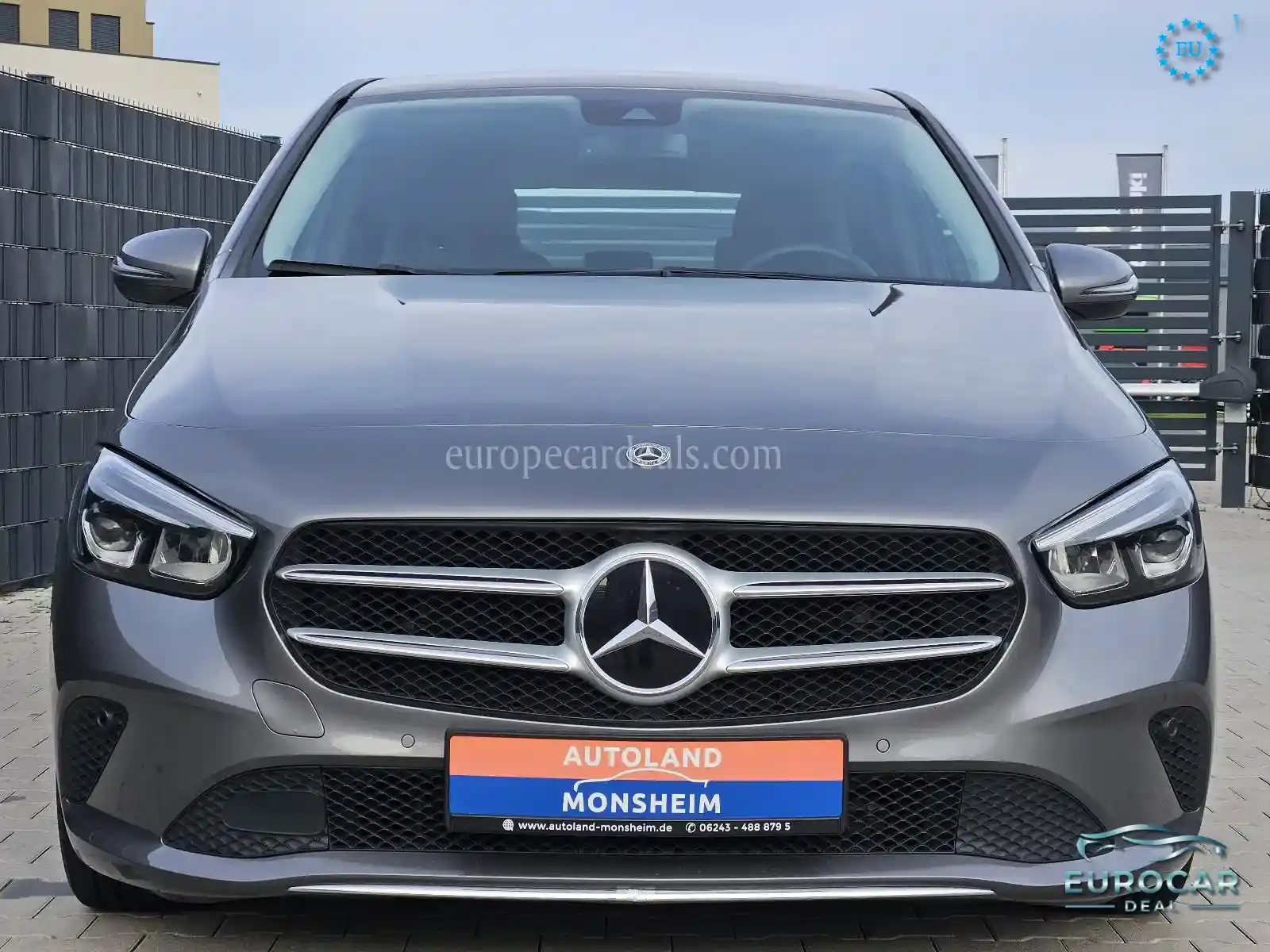 Mercedes-Benz B 200