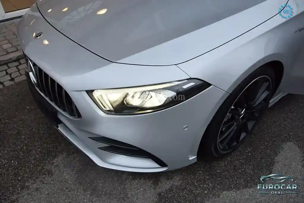 Mercedes-Benz A 35 AMG