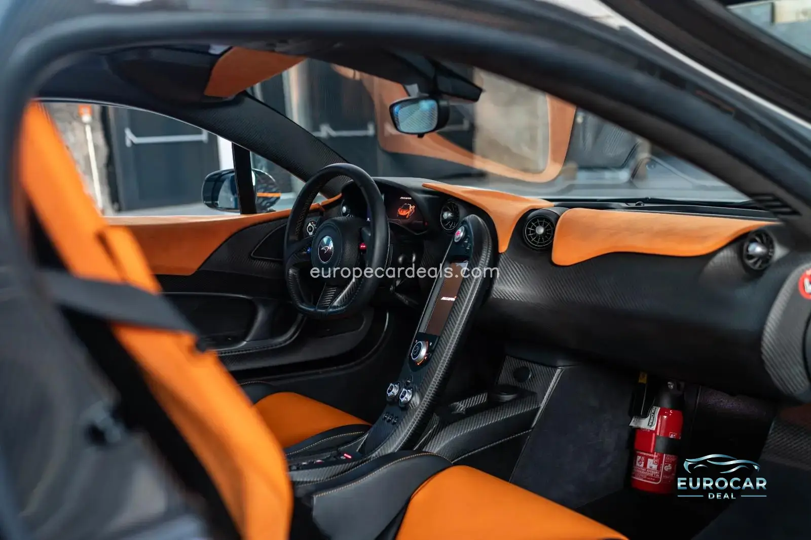 McLaren P1