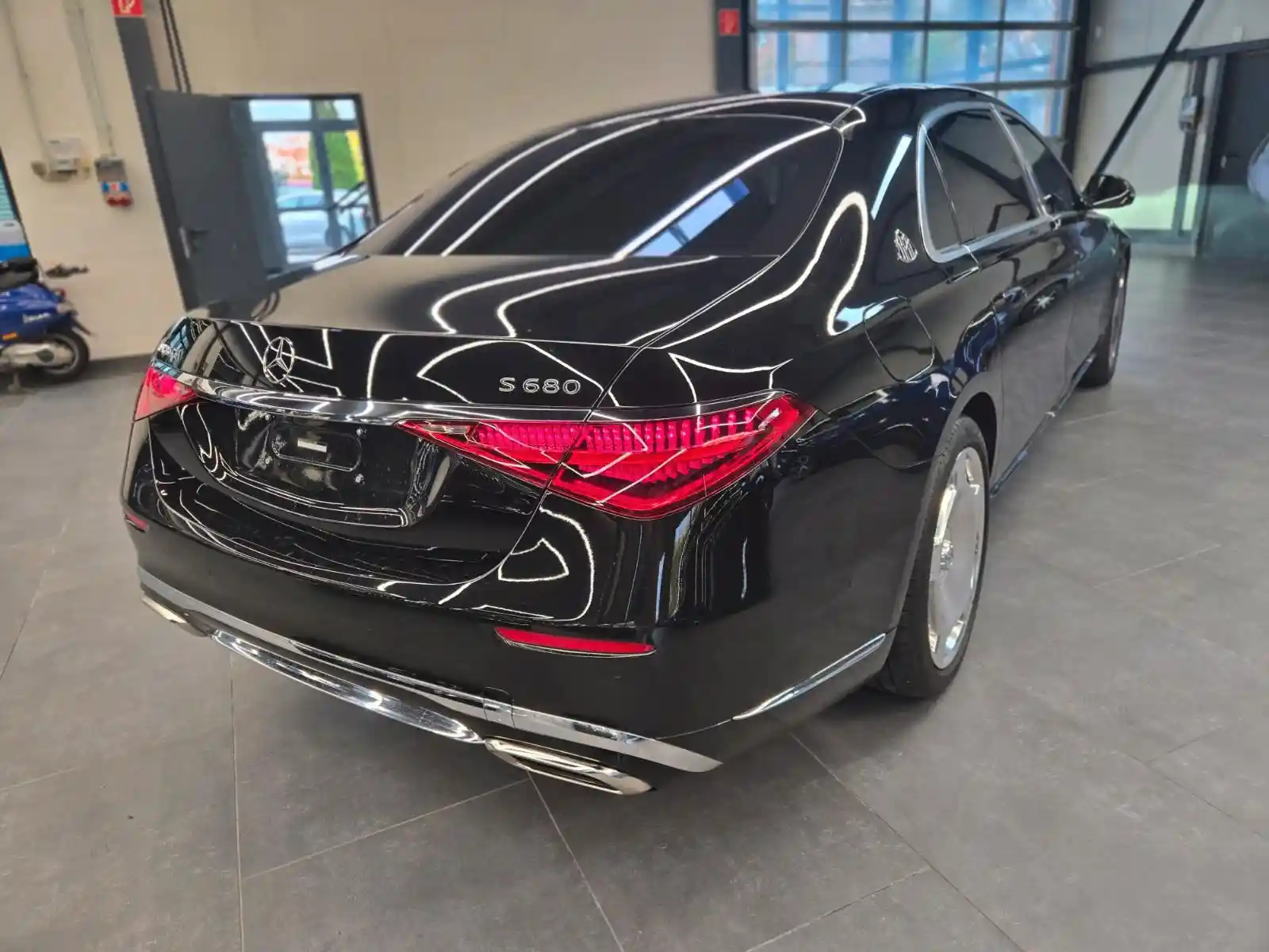 Mercedes-Benz S 680