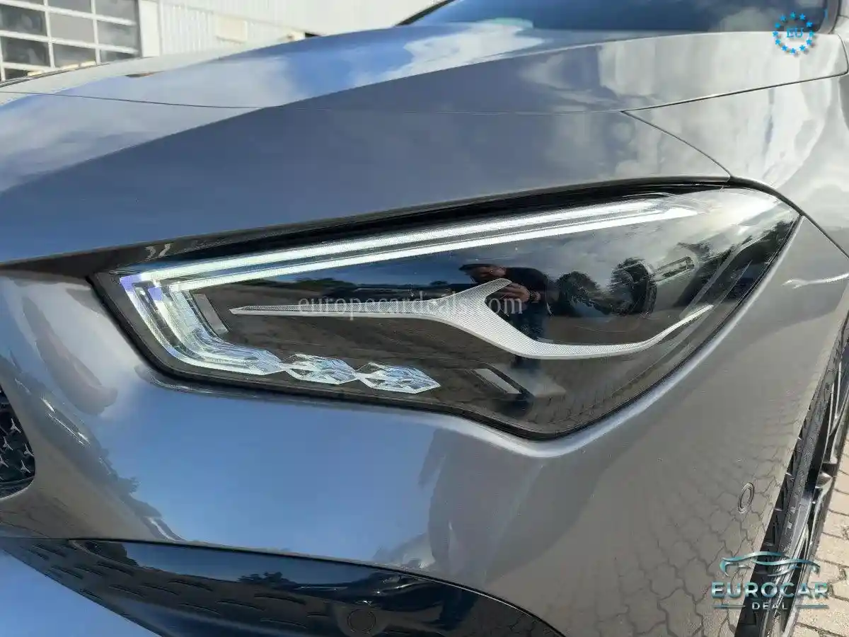 Mercedes-Benz CLA 200 Shooting Brake