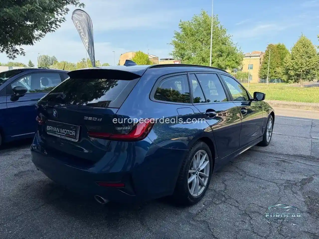BMW 320