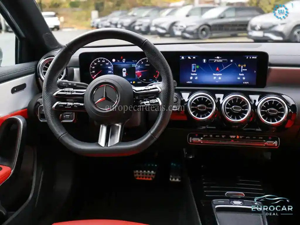 Mercedes-Benz A 220