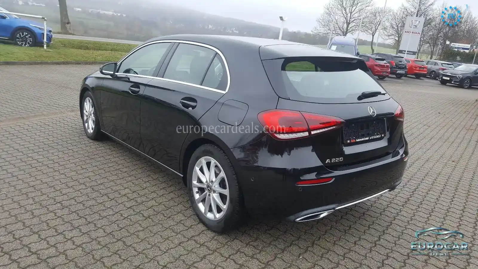 Mercedes-Benz A 220