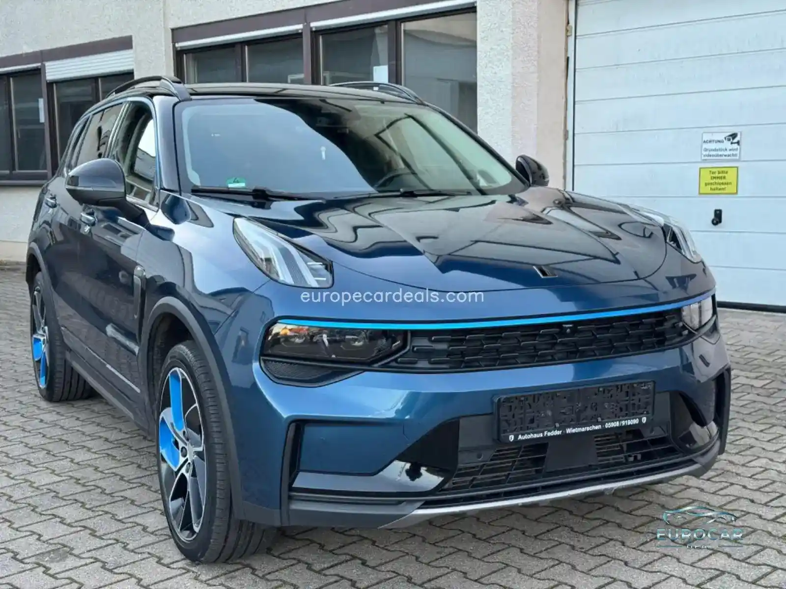 Lynk&Co 01