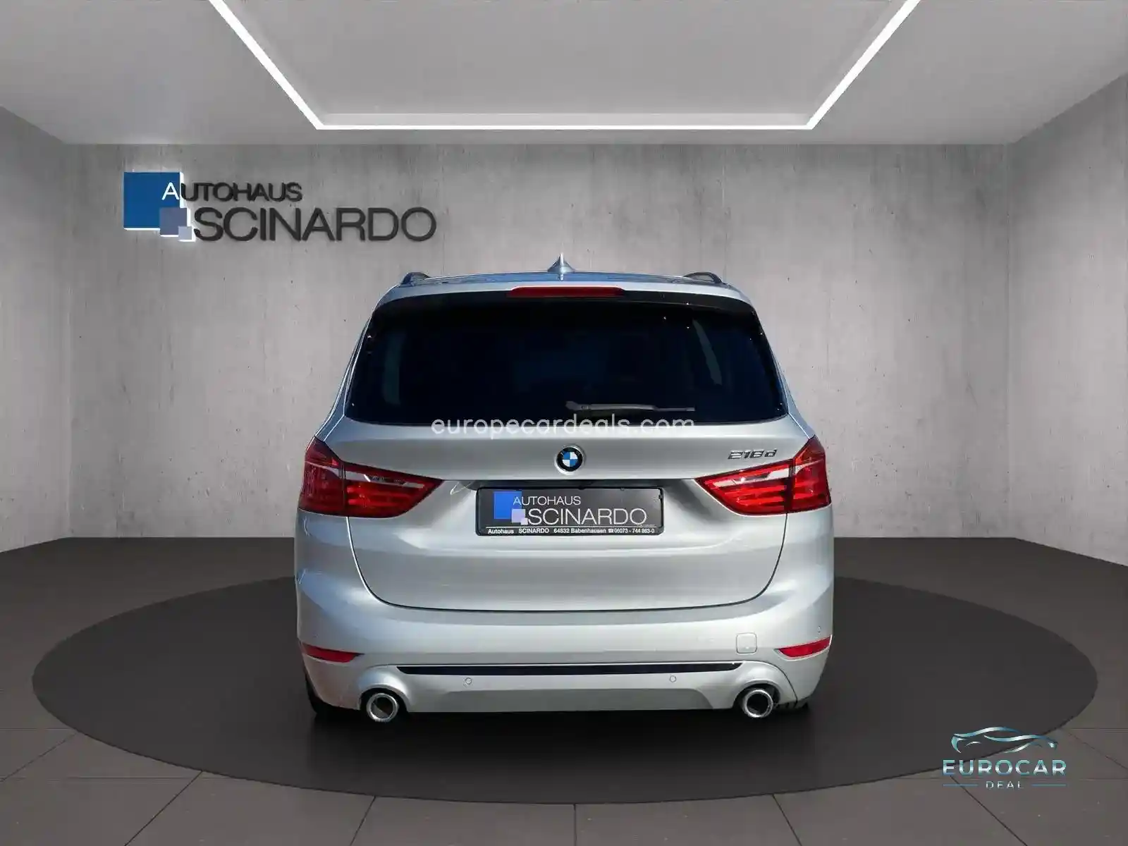 BMW 218