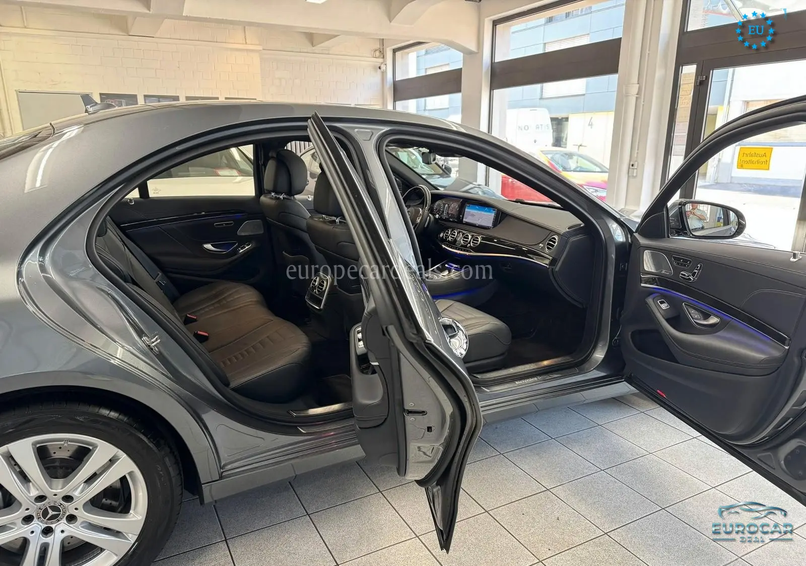 Mercedes-Benz S 560