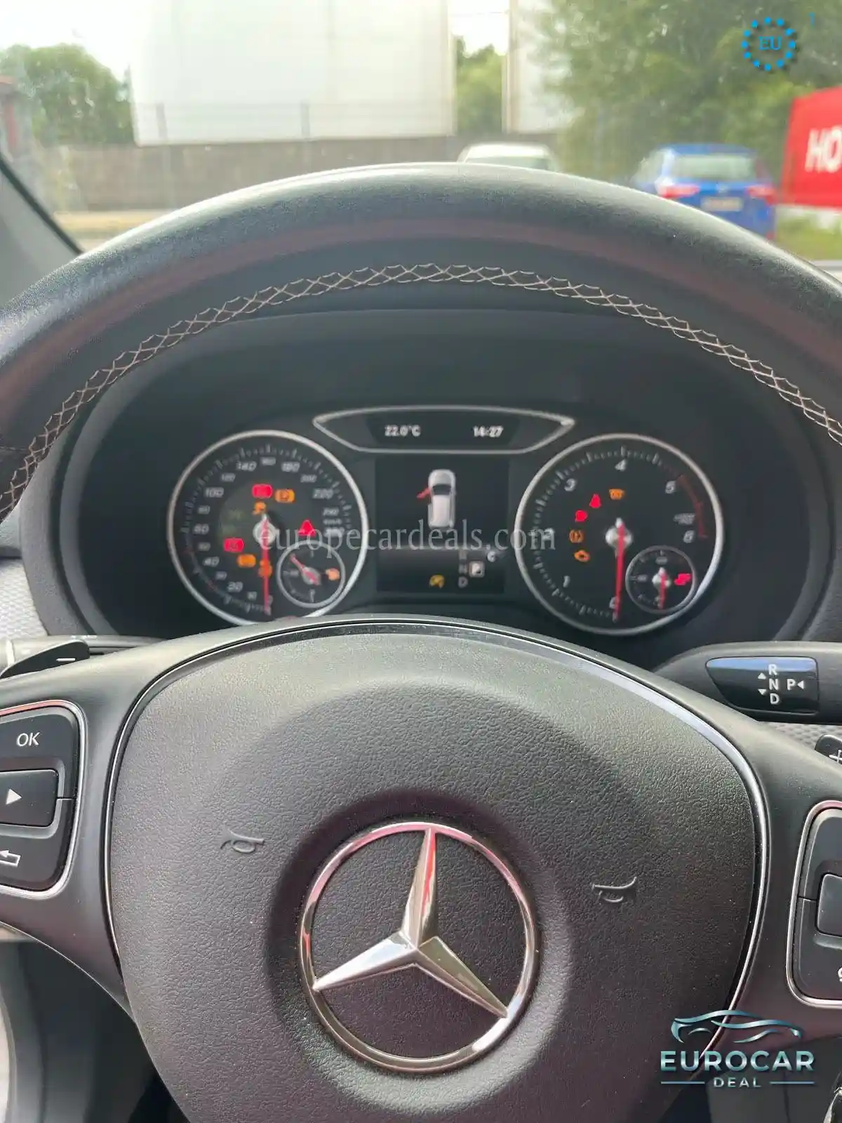 Mercedes-Benz B 200