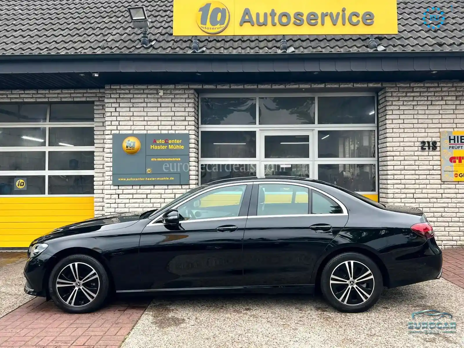 Mercedes-Benz E 220