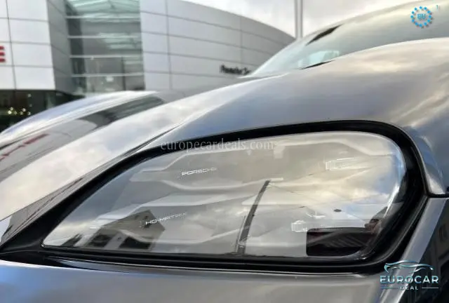 Porsche Taycan