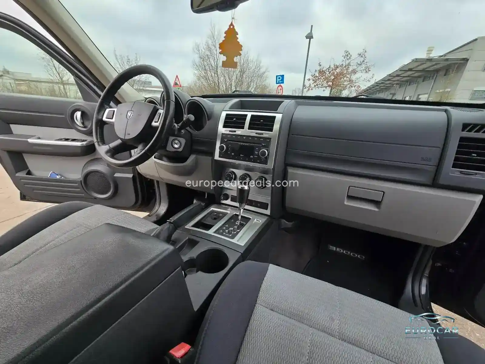 Dodge Nitro