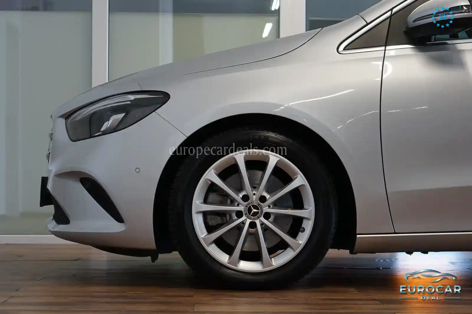 Mercedes-Benz B 220
