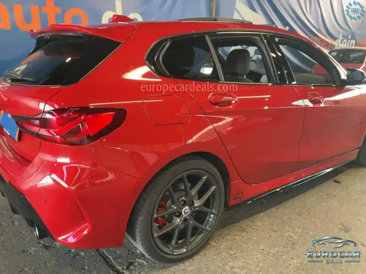 BMW 128