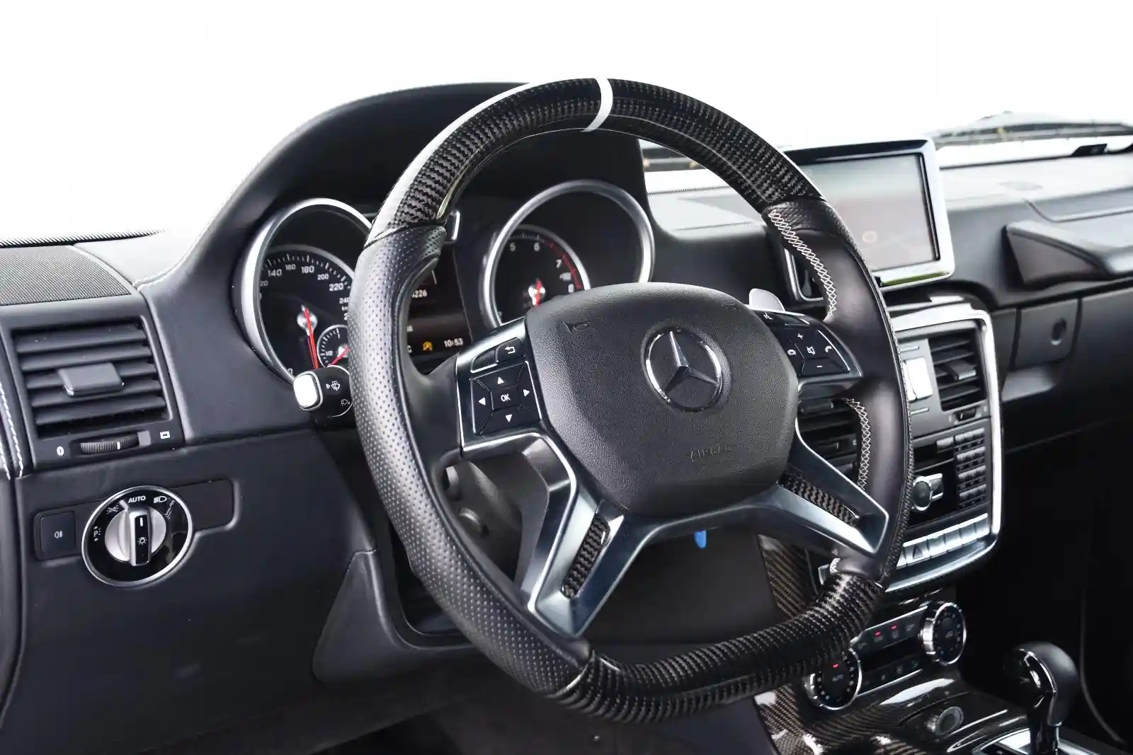 Mercedes-Benz G 500