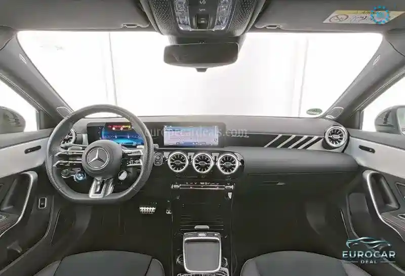 Mercedes-Benz A 35 AMG