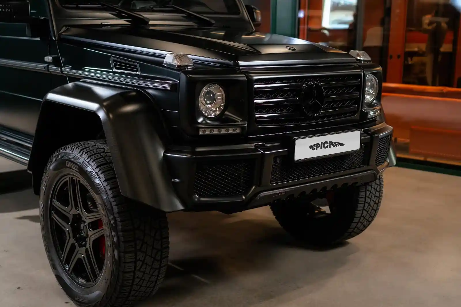 Mercedes-Benz G 500