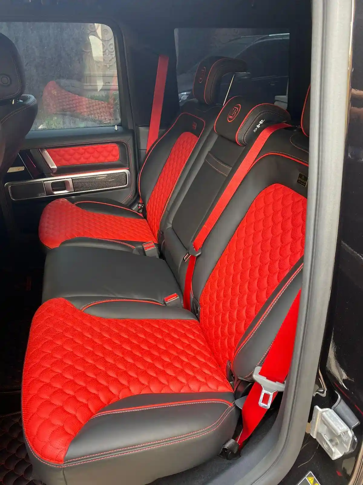 Mercedes-Benz G 500
