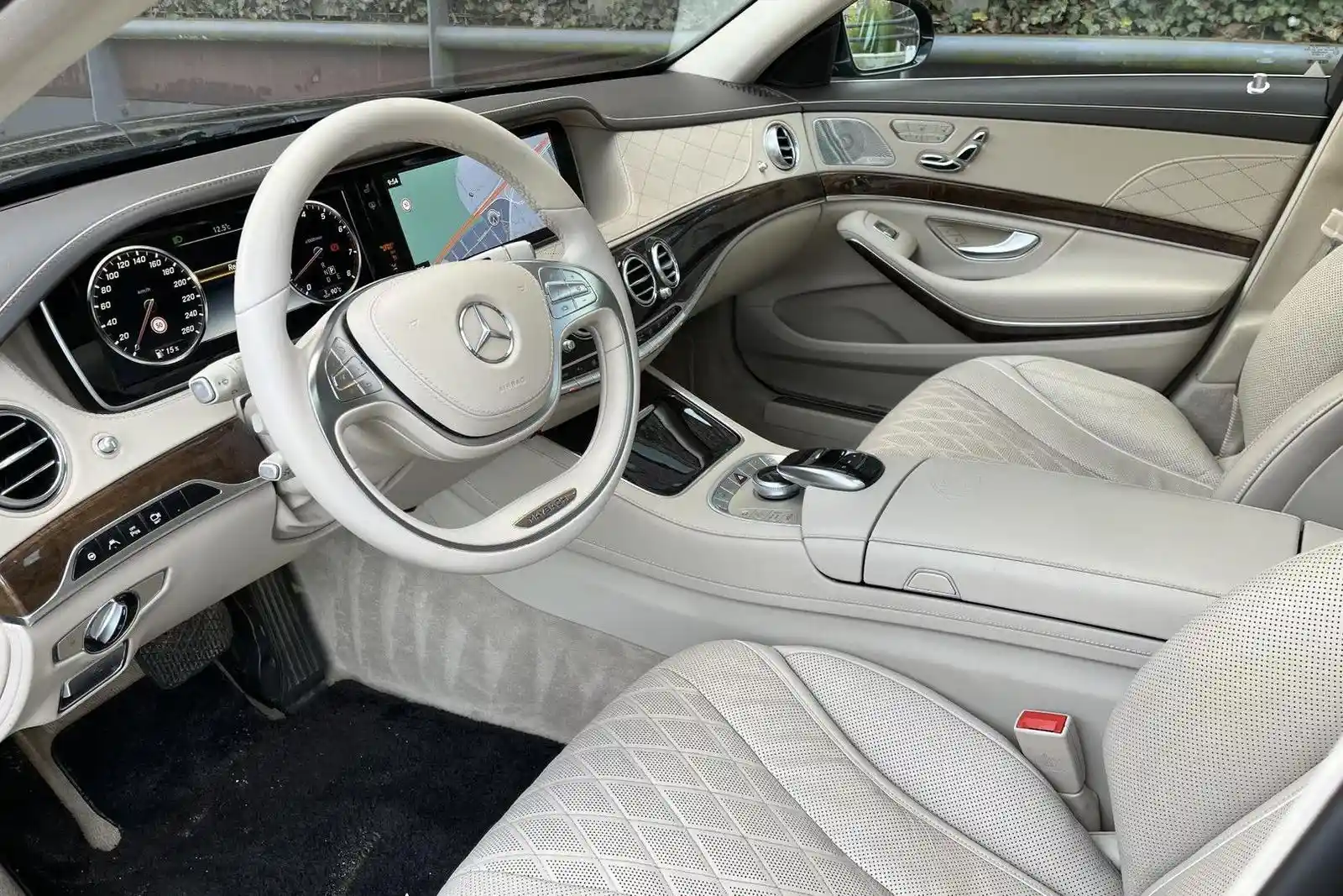 Mercedes-Benz S 500