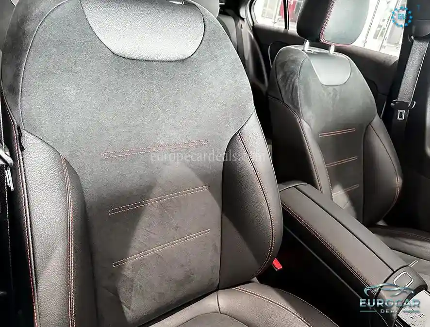 Mercedes-Benz A 220