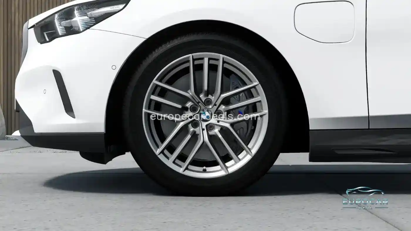 BMW 550