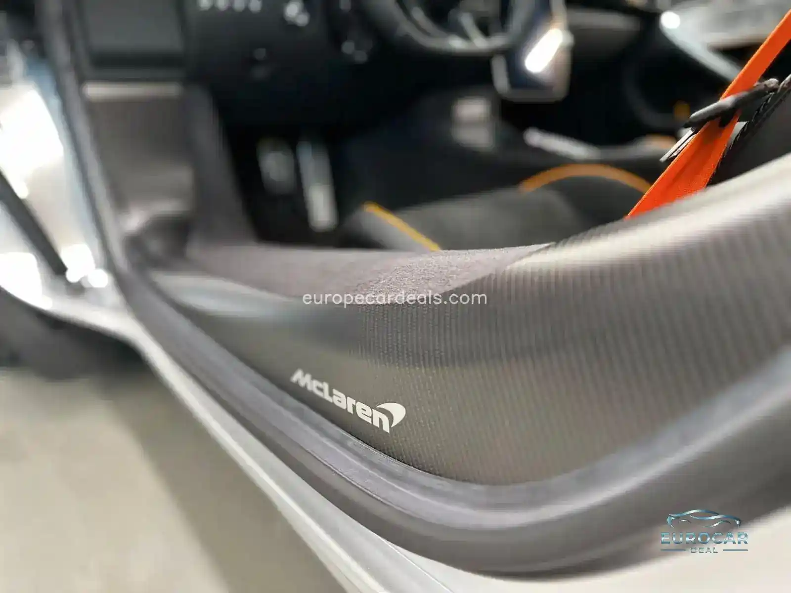 McLaren Artura