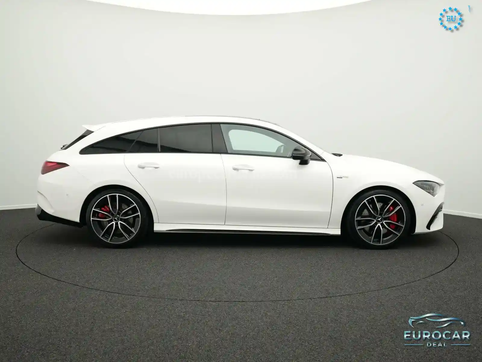Mercedes-Benz CLA 35 AMG Shooting Brake