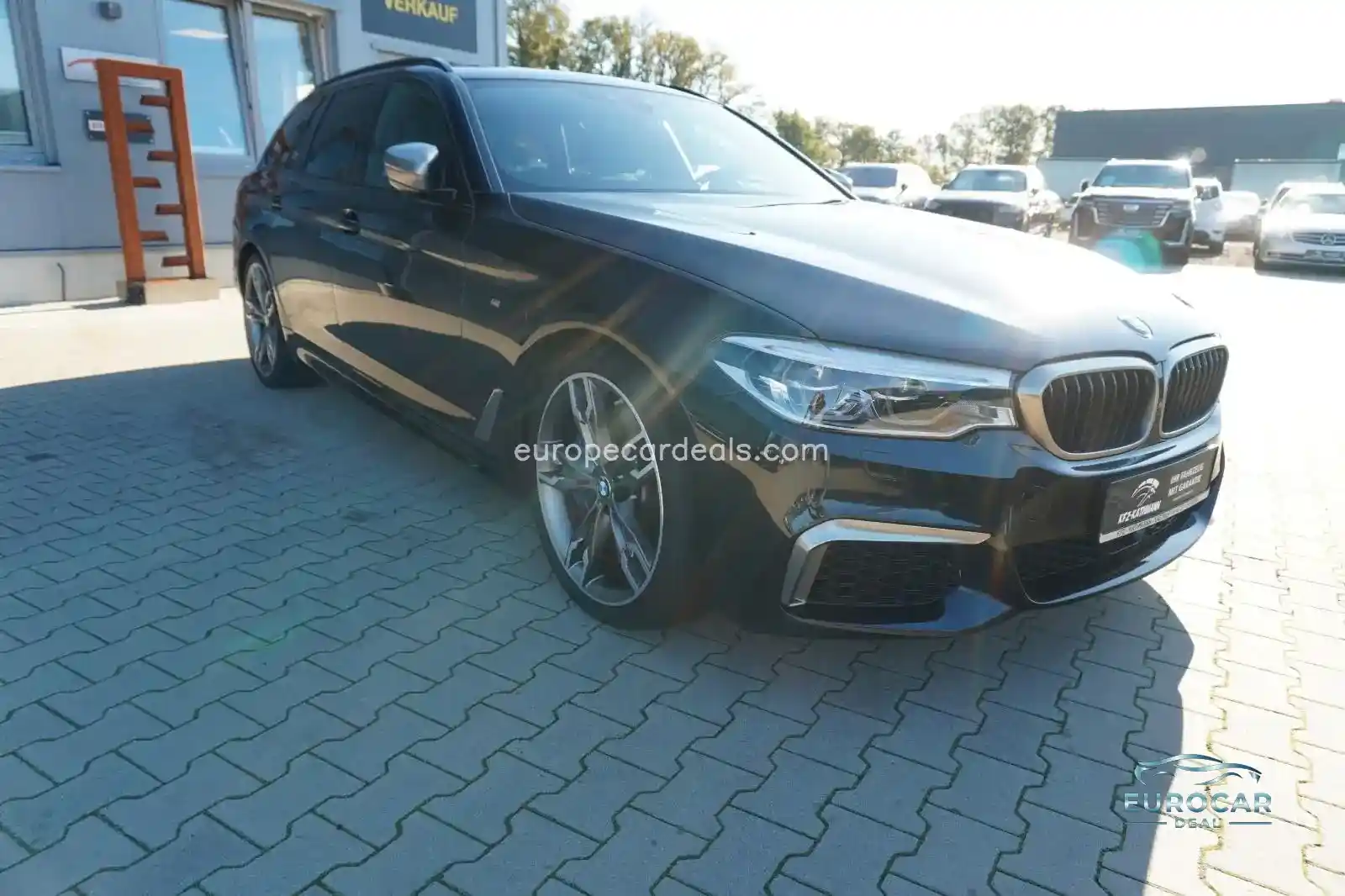 BMW M550