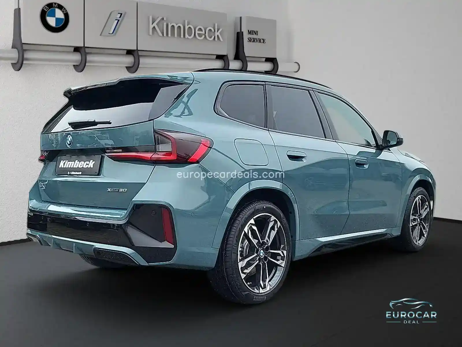 BMW iX1