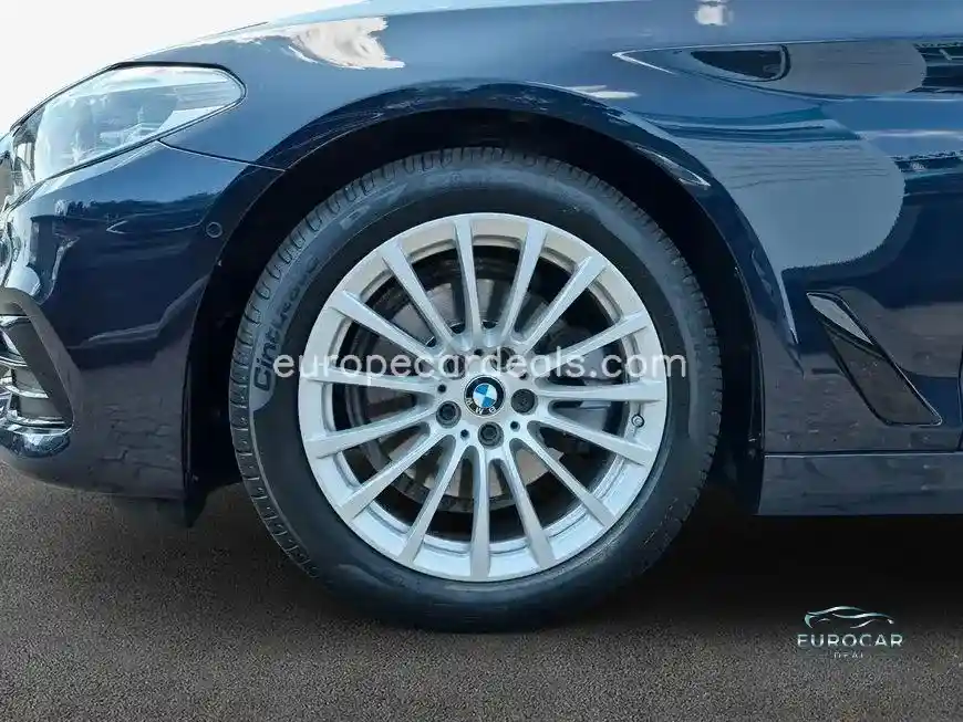 BMW 520