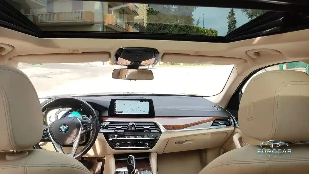 BMW 520