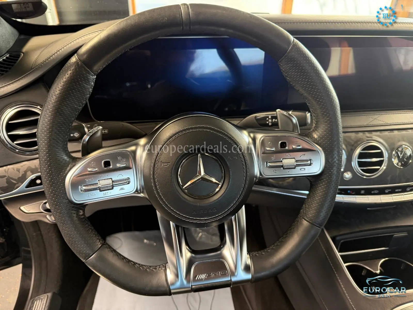 Mercedes-Benz S 560