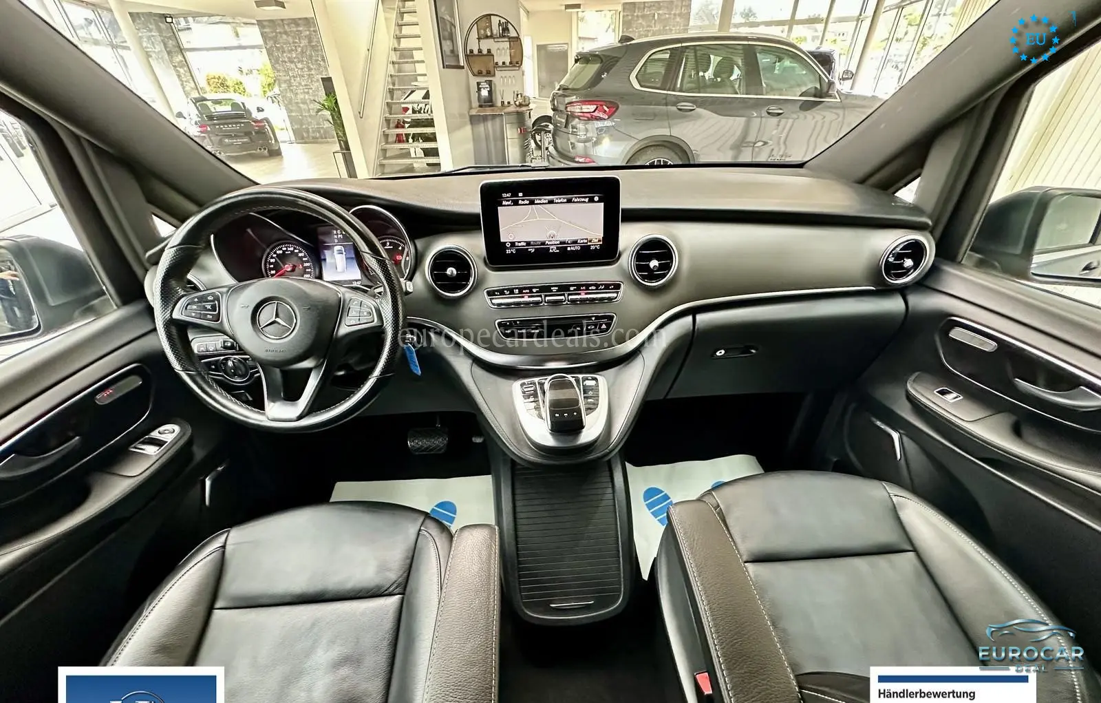 Mercedes-Benz V 220