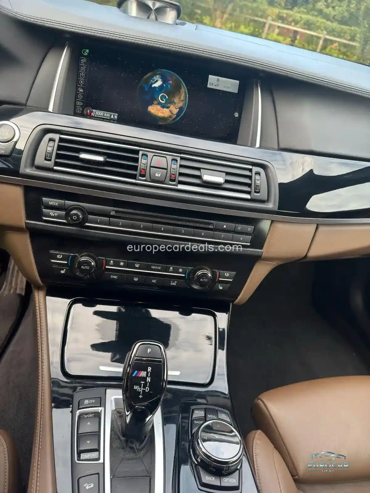 BMW M550