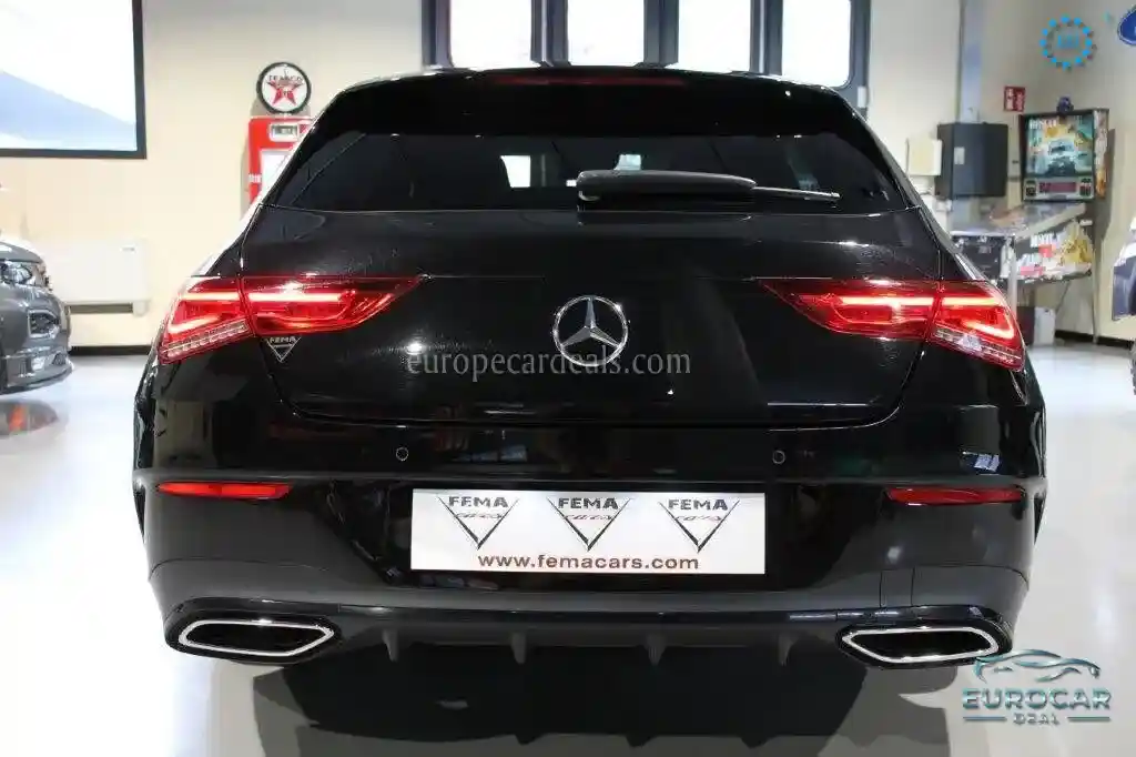 Mercedes-Benz CLA 220 Shooting Brake