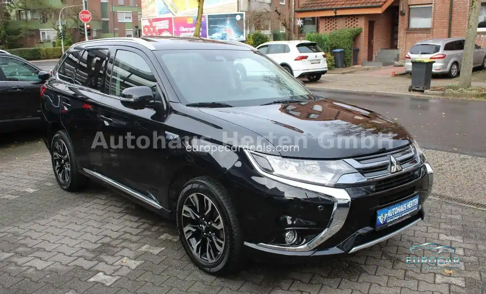 Mitsubishi Plug-in Hybrid Outlander