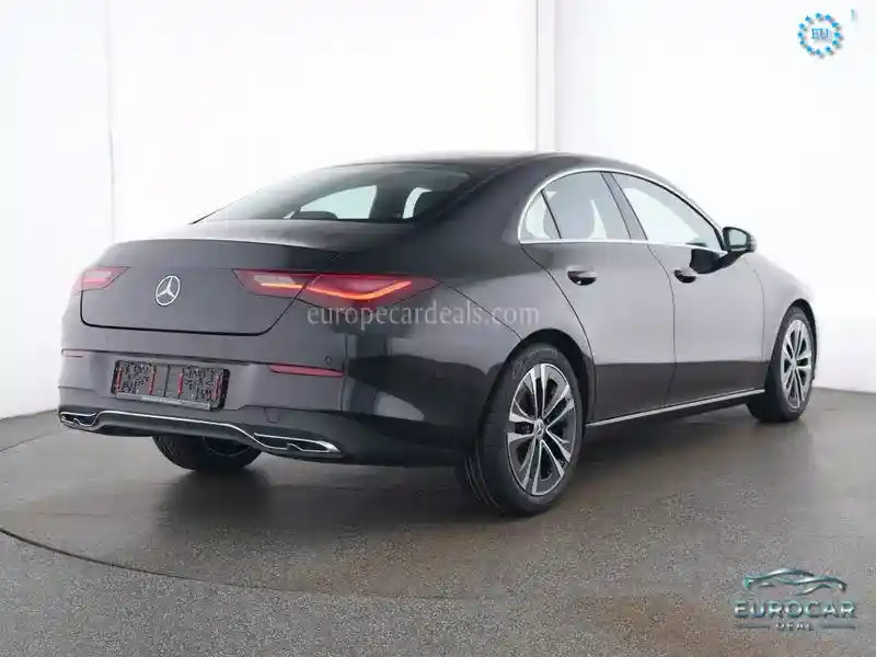 Mercedes-Benz CLA 180