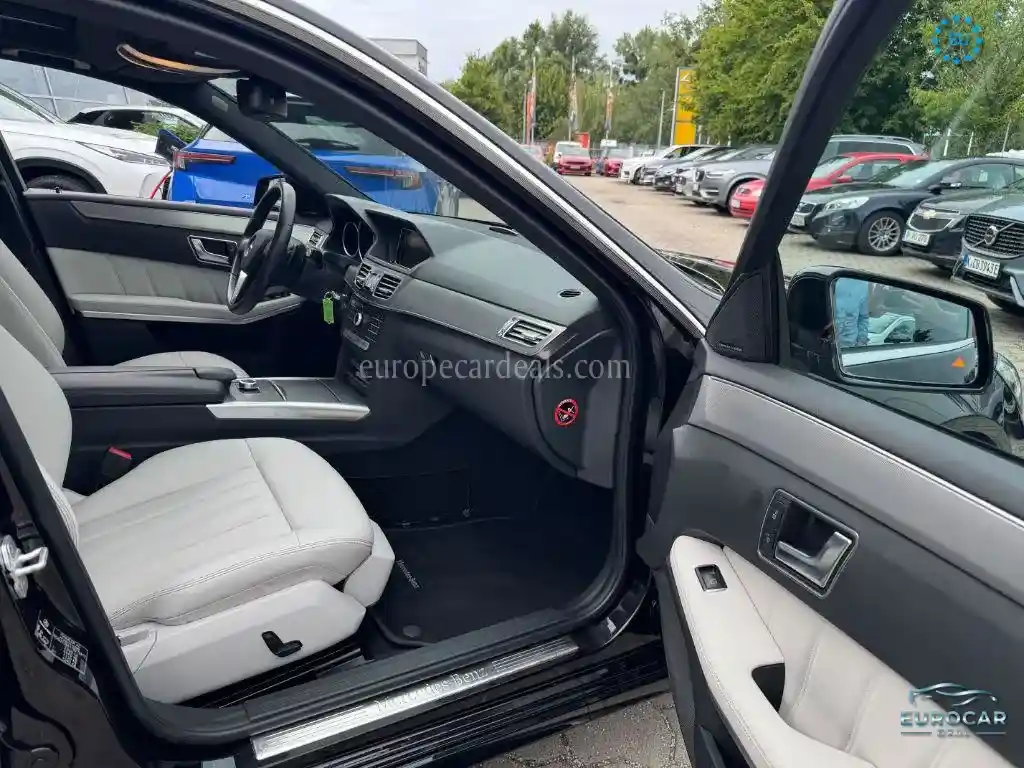 Mercedes-Benz E 400